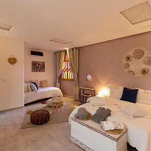 https://miel-et-une-nuit.marrakeshhotelsmorocco.com